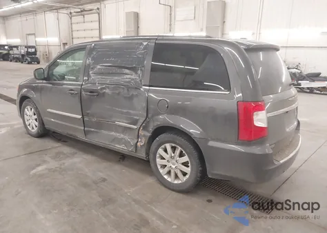 2015 Chrysler Town & Country Touring z USA, uszkodzony, nr VIN 2C4RC1BG9FR588879